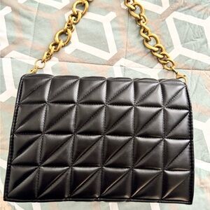 Black Quilted Chain Shoulder Bag Zara